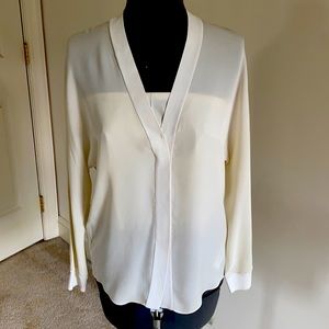 Vince Cream V-Neck Long Sleeve Blouse